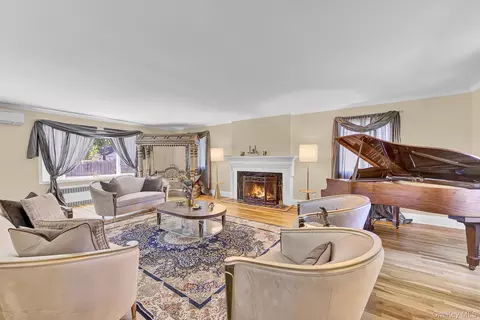 Living - 64 E Roe Blvd, Brookhaven, NY 11788 photo 2 of 6