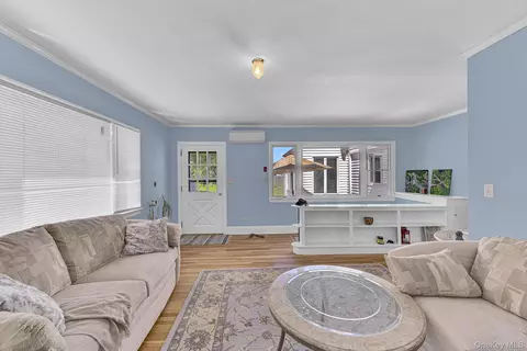Living - 64 E Roe Blvd, Brookhaven, NY 11788 photo 4 of 6