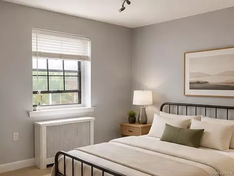 Bedroom - 78-11 Main St #3F, New York, NY 11367 photo 3 of 4