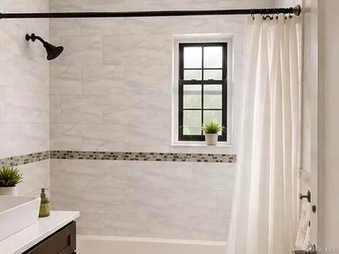 Bath - 78-11 Main St #3F, New York, NY 11367 photo 2 of 2