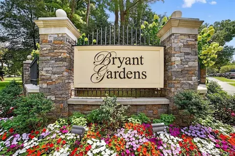 11 Bryant Cres #2A, White Plains, NY 10605