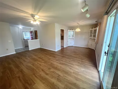 Living - 401 Commons Way #D, Fishkill, NY 12524 photo 4 of 7
