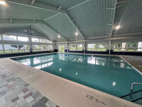 Exterior - 401 Commons Way #D, Fishkill, NY 12524 photo 3 of 4