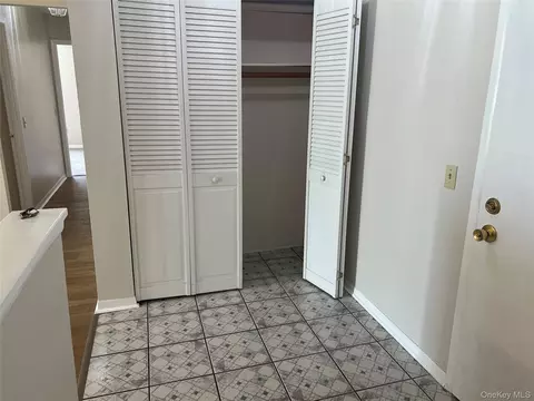 Entry Way - 401 Commons Way #D, Fishkill, NY 12524 photo 2 of 2