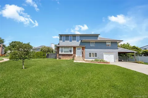 3701 Ruby Ln, Wantagh, NY 11793