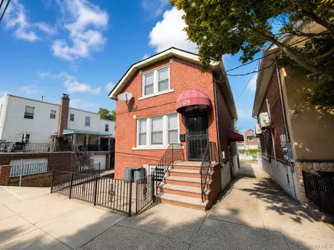 1374 Hobart Ave, New York, NY 10461