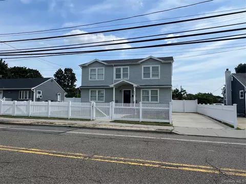445 Albany Ave, Amityville, NY 11701