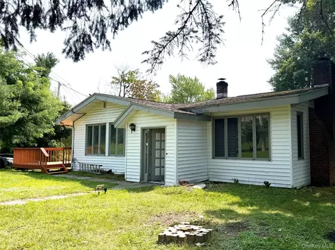 40 Crescent Vw, Thompson, NY 12775