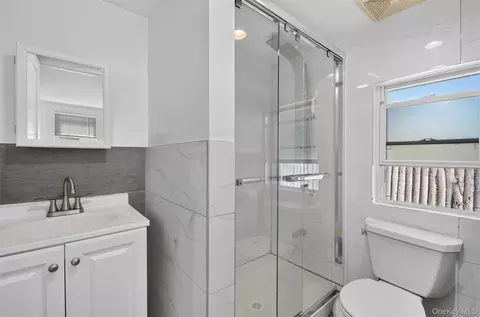 Bath - 54-23 153 St, Flushing, NY 11355 photo 3 of 5