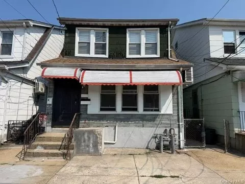 54-23 153 St, Flushing, NY 11355