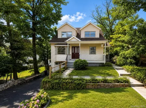 71 Northfield Ave, Greenburgh, NY 10522