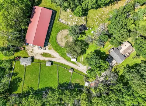 2536 Wingdale Mtn Rd, Union Vale, NY 12570