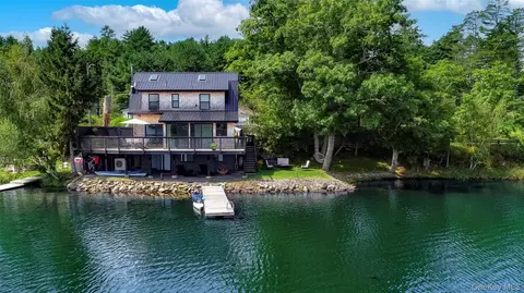6721 State Route 52, Cochecton, NY 12726