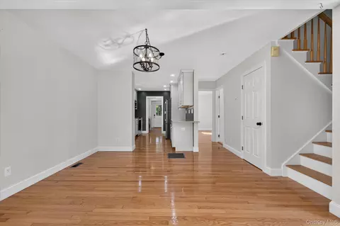 Entry Way - 256 E Main St, Beacon, NY 12508 photo 2 of 4