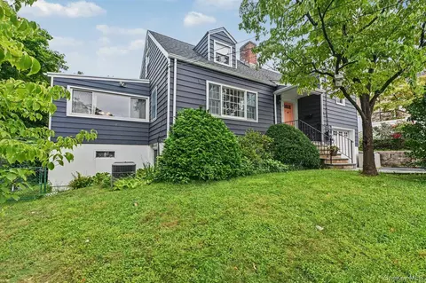 2 Edward St, Harrison, NY 10604