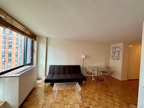 1 Irving Pl #U17H, New York, NY 10003