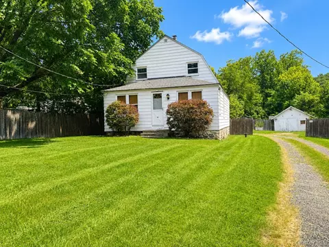 421 Call Hollow Rd, Stony Point, NY 10980