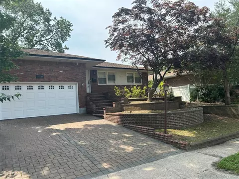770 Allwyn Street St, Baldwin, NY 11510