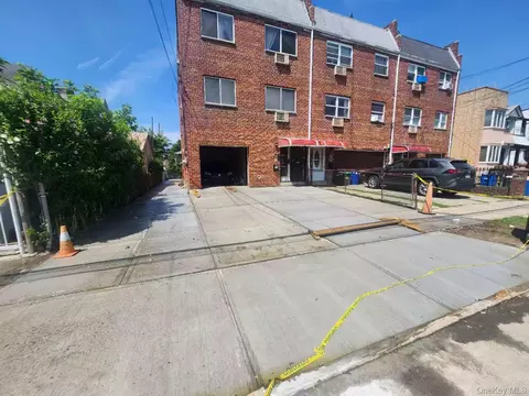 101-64 123 St, South Richmond Hill, NY 11419