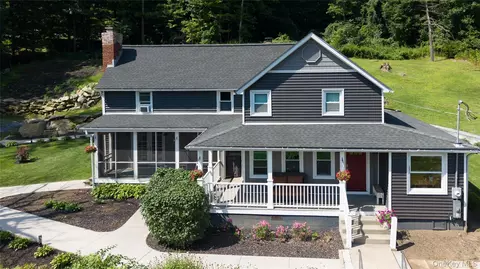 11 Crafts Rd, Carmel, NY 10512