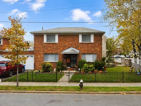 1340 Mac Donough Pl, New York, NY 10465