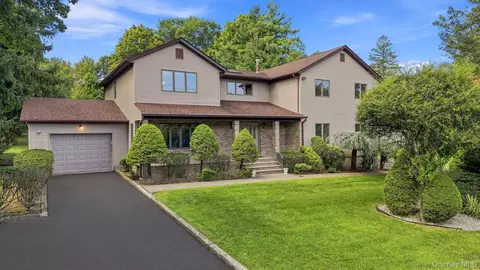 306 S Grandview Ave, Ramapo, NY 10952