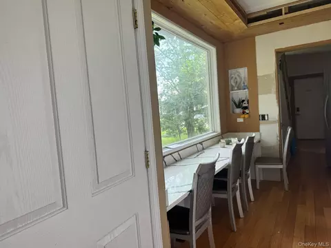 Entry Way - 172 N Ocean Ave, Patchogue, NY 11772 photo 2 of 2