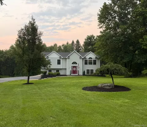 61 Joshua Dr, Crawford, NY 12721