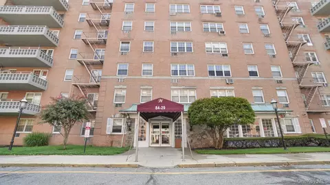 8429 153rd Ave #6F, Howard Beach, NY 11414
