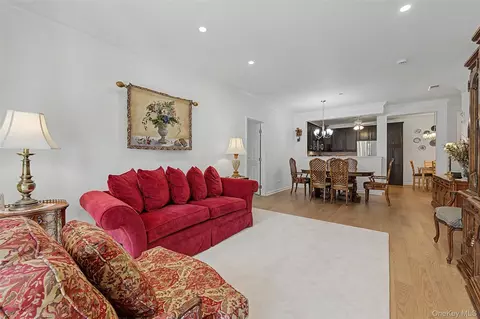 Living - 2806 Bennington Dr, Fishkill, NY 12524 photo 2 of 3