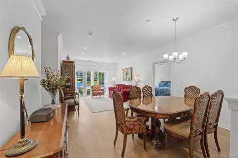 Dining - 2806 Bennington Dr, Fishkill, NY 12524 photo 5 of 5