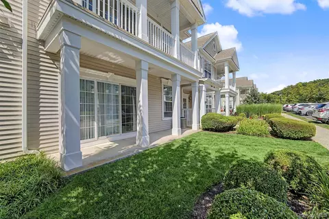 Exterior - 2806 Bennington Dr, Fishkill, NY 12524 photo 3 of 4