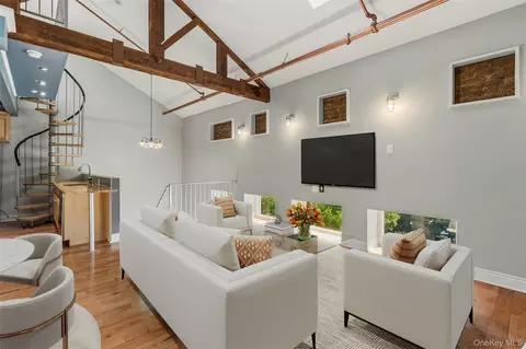 Living - 88 Broadway #PH4, Ossining, NY 10562 photo 5 of 7