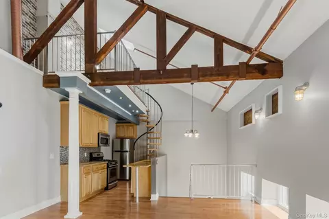 Other - 88 Broadway #PH4, Ossining, NY 10562 photo 5 of 13