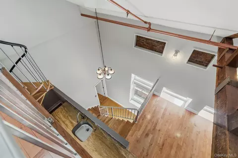 Entry Way - 88 Broadway #PH4, Ossining, NY 10562 photo 5 of 7