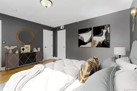 Bedroom - 88 Broadway #PH4, Ossining, NY 10562 photo 2 of 11