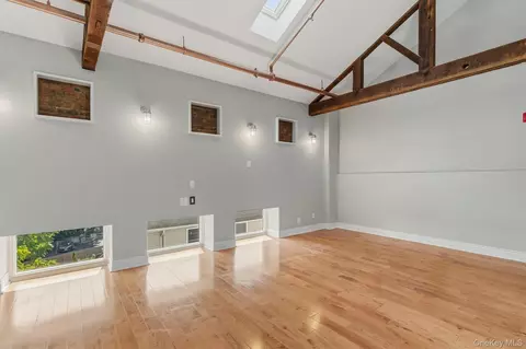 Living - 88 Broadway #PH4, Ossining, NY 10562 photo 3 of 7