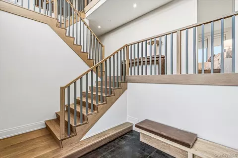 Entry Way - 1 Jagger Ln # A, Westhampton, NY 11977 photo 1 of 1