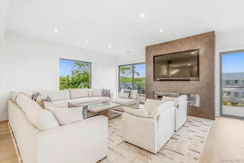 Living - 1 Jagger Ln # A, Westhampton, NY 11977 photo 2 of 3
