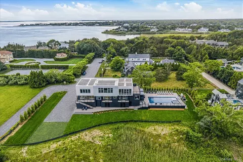 View/Area - 1 Jagger Ln # A, Westhampton, NY 11977 photo 2 of 3