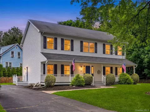 14 Suffern Rd, Ramapo, NY 10931