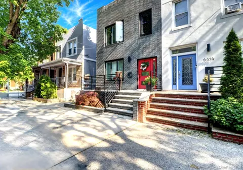 6416 Cooper Ave, New York, NY 11385