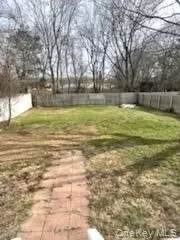 51 N Clinton Ave, Patchogue, NY 11772 photo 10