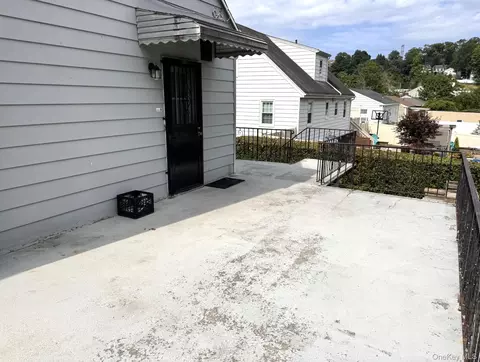 Exterior - 55 Canfield Ave, Yonkers, NY 10710 photo 3 of 9