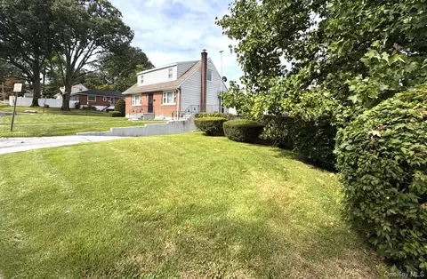Exterior - 55 Canfield Ave, Yonkers, NY 10710 photo 9 of 9