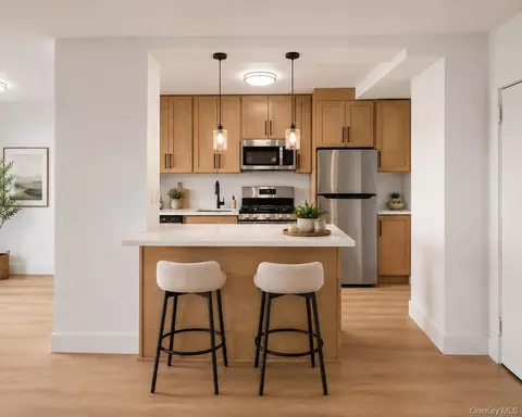 825 Morrison Ave #13C, New York, NY 10473