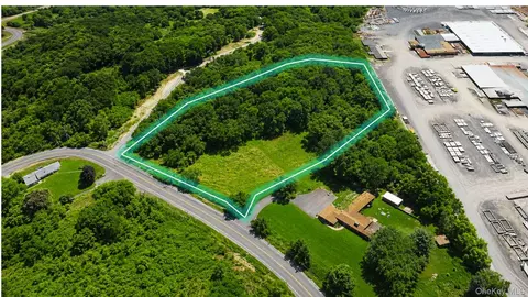Ulster Landing Road, Saugerties, NY 12477