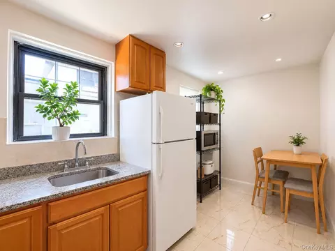 Kitchen - 137-29 68th Dr #A, Flushing, NY 11367 photo 3 of 3
