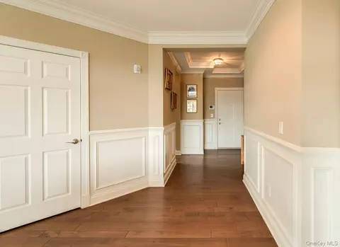 Entry Way - 734 Regency Dr, Fishkill, NY 12524 photo 5 of 8