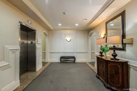 Entry Way - 734 Regency Dr, Fishkill, NY 12524 photo 2 of 8